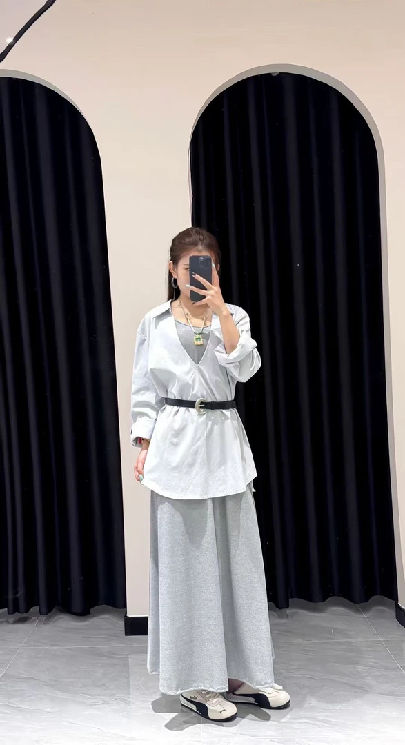 常规纯色休闲风单排多扣长袖衬衫显瘦连衣裙少女