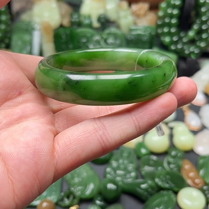 和田玉未镶嵌颈饰55