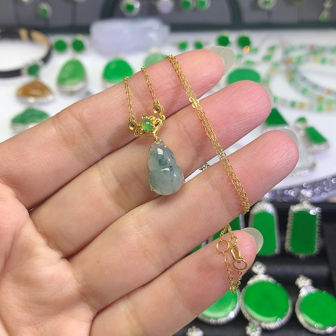 套链18K金镶嵌翡翠