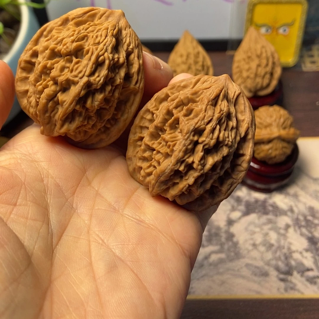 把件文玩核桃全品麦穗虎头42