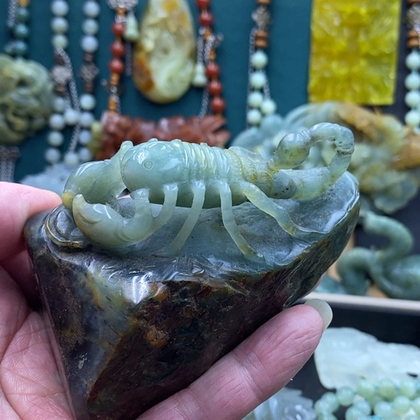 【闪购商品】未镶嵌岫玉摆件蝎子