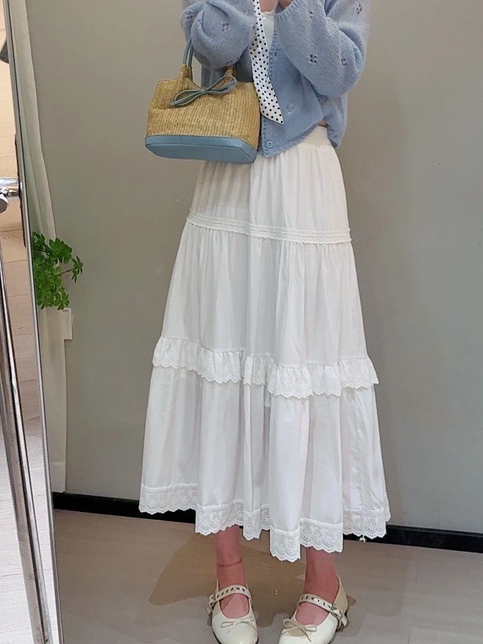 老赵服饰 甜美蕾丝拼接高腰小白裙 21AU3180