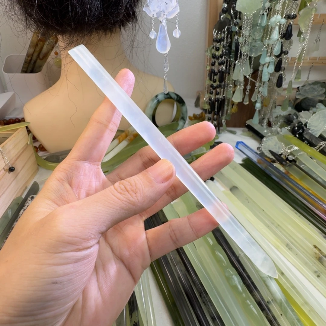 蛇纹石玉未镶嵌发饰
