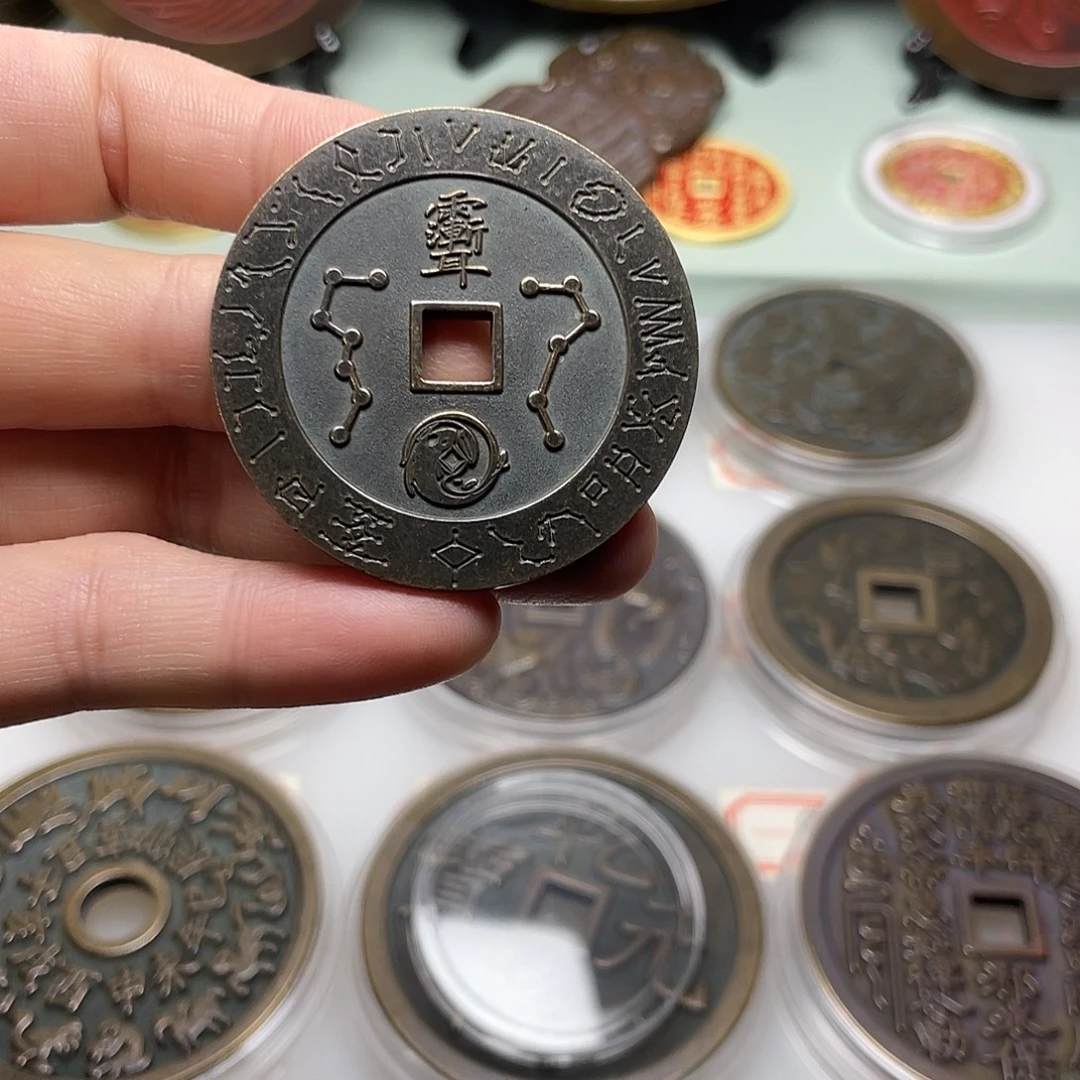 铜风磨铜材质，退役母钱（44.8mm)