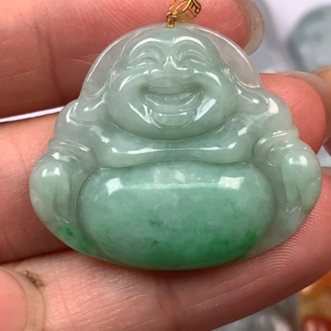 翡翠颈饰未镶嵌静**兰翡翠