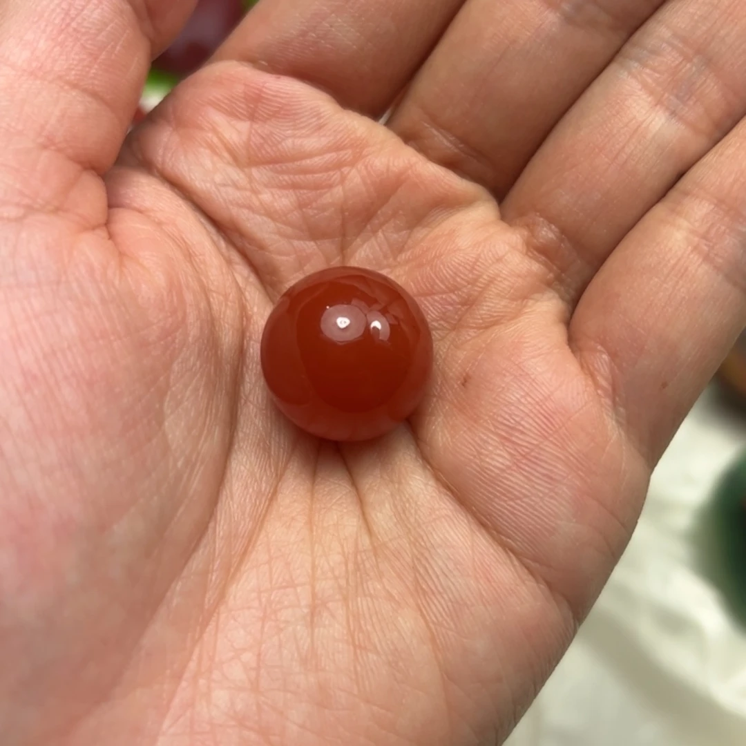 南红玛瑙未镶嵌珠子