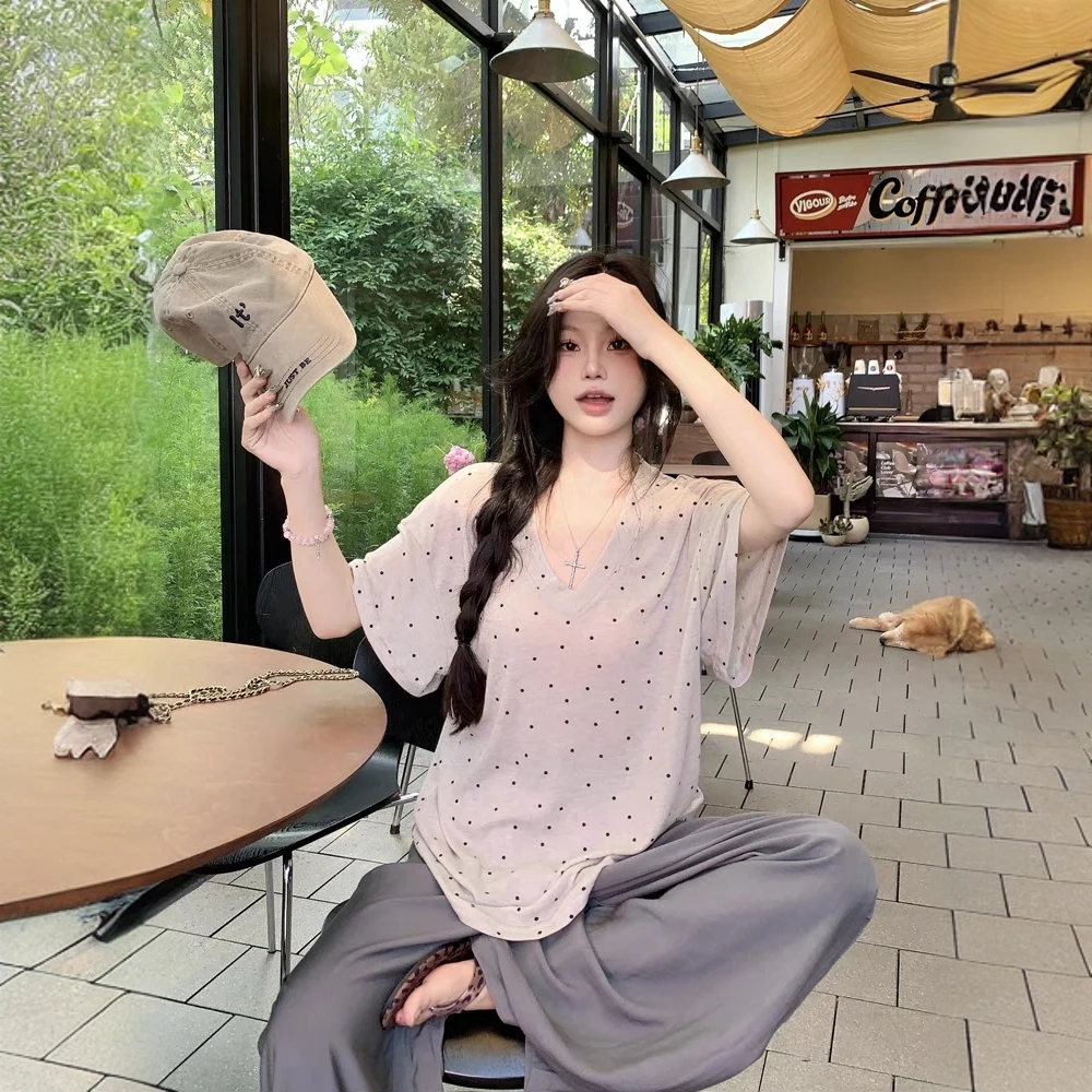 慵懒松弛波点大V领 宽松短袖T恤女百搭显瘦 天丝罗纹薄款舒适上衣