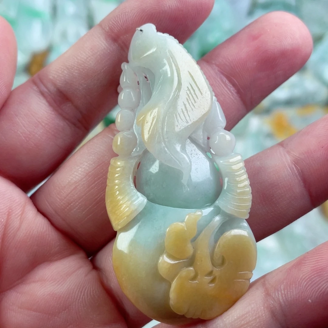 翡翠未镶嵌吊坠(不含链)