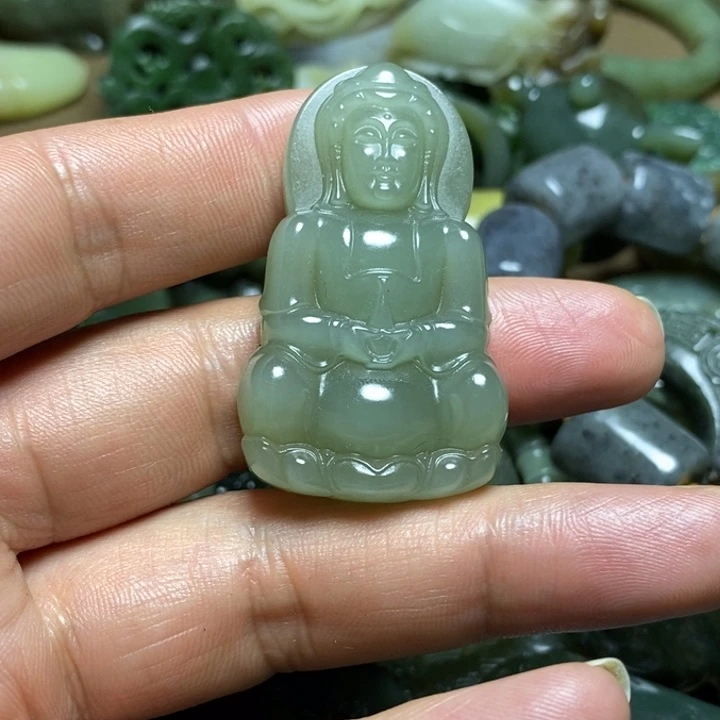 和田玉未镶嵌颈饰