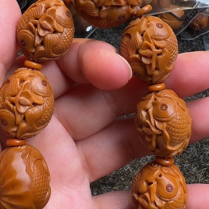 吊坠橄榄核橄榄荷叶鱼