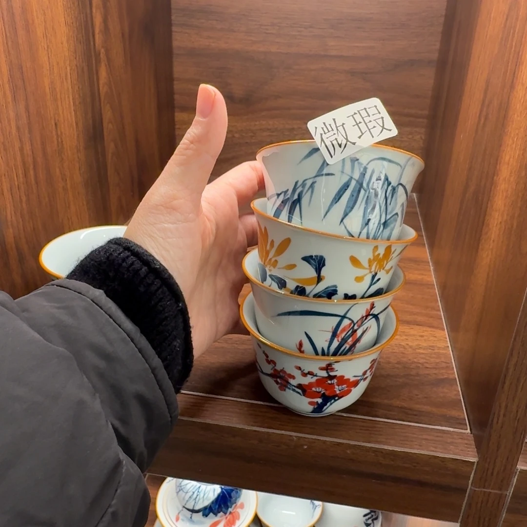 釉下手绘茶具微瑕