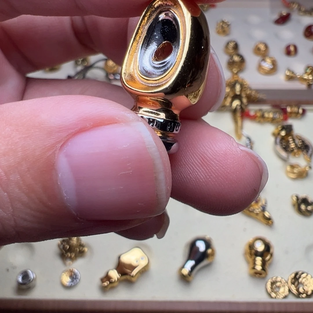 巽***r铜铁合金类大号失修者