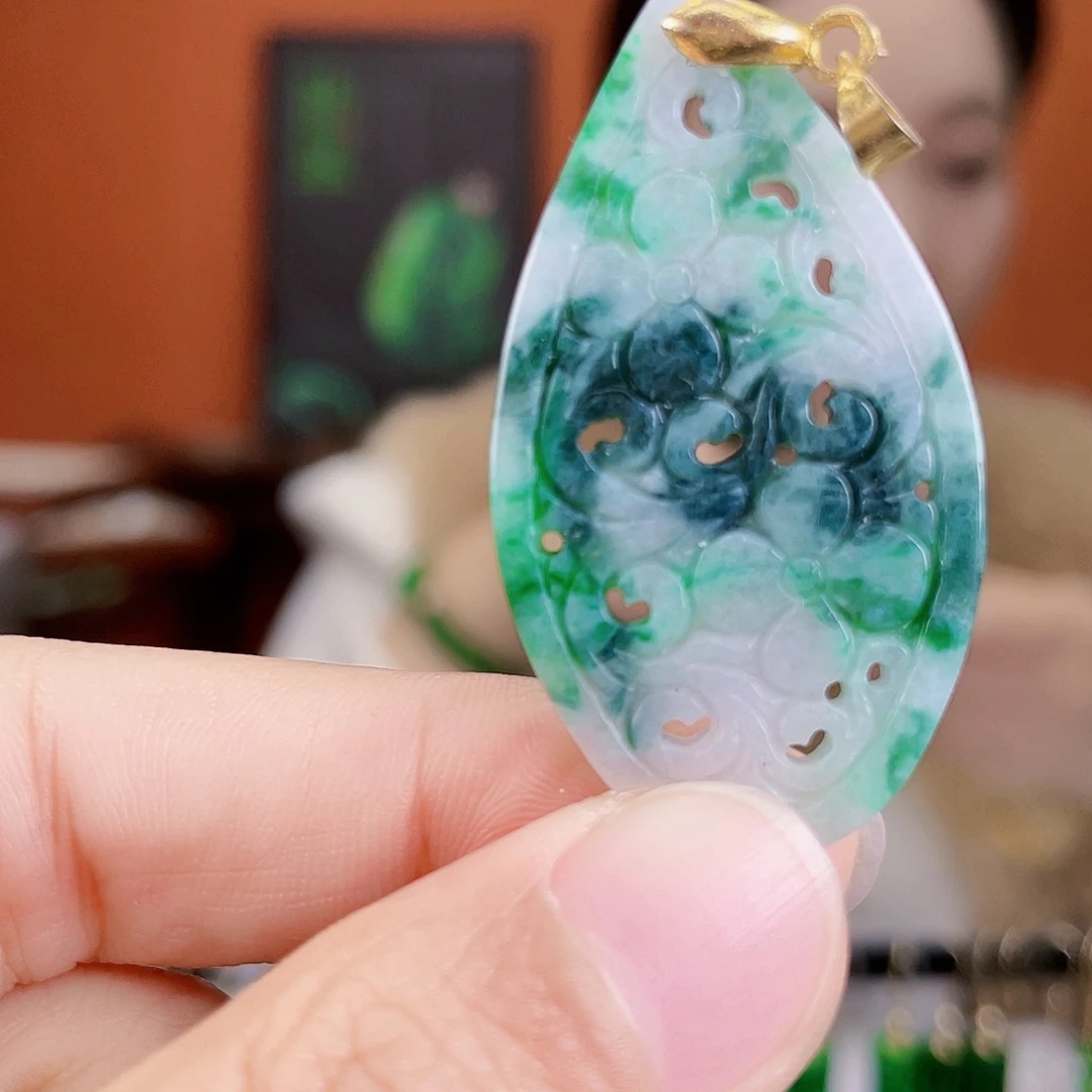 翡翠未镶嵌耳饰饰品