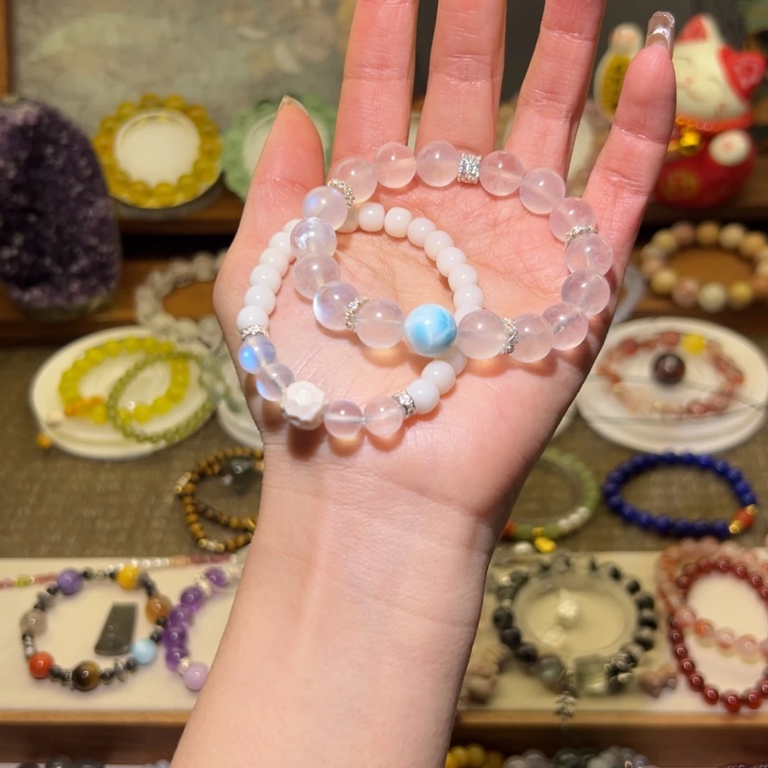 月光石手串未镶嵌吹**?