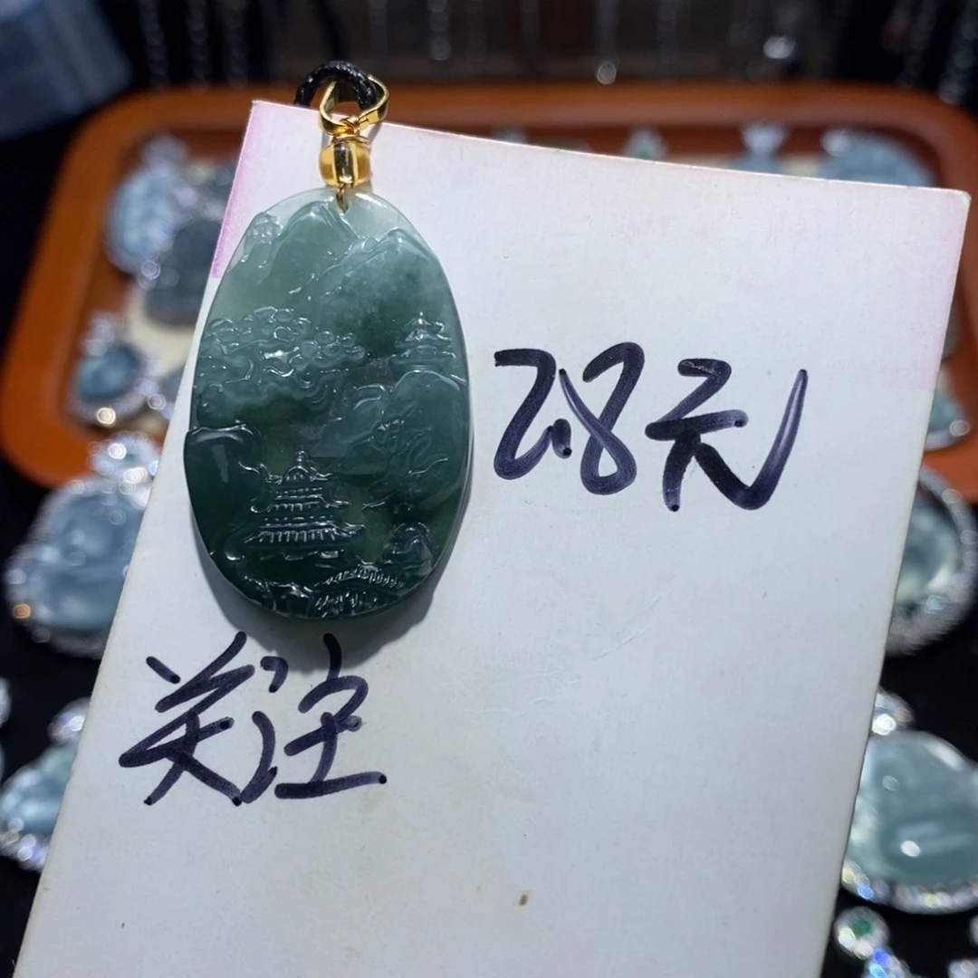 翡翠未镶嵌颈饰翡翠