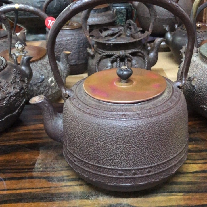 正寿堂万代屋型壶