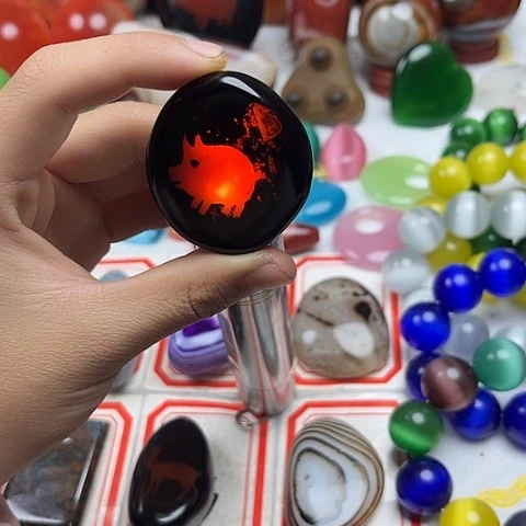 玛瑙/玉髓颈饰未镶嵌