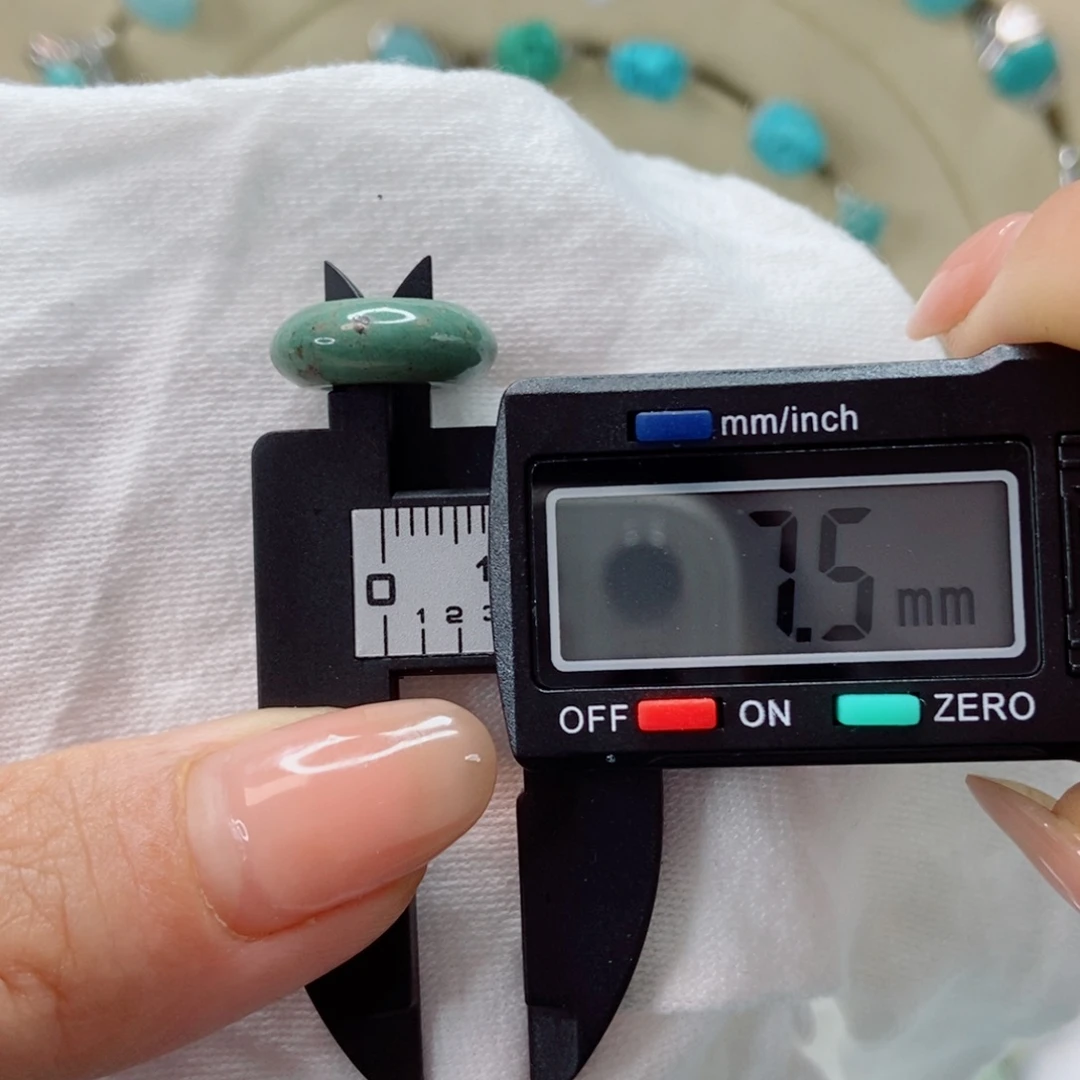 未镶嵌南红玛瑙珠宝奇石