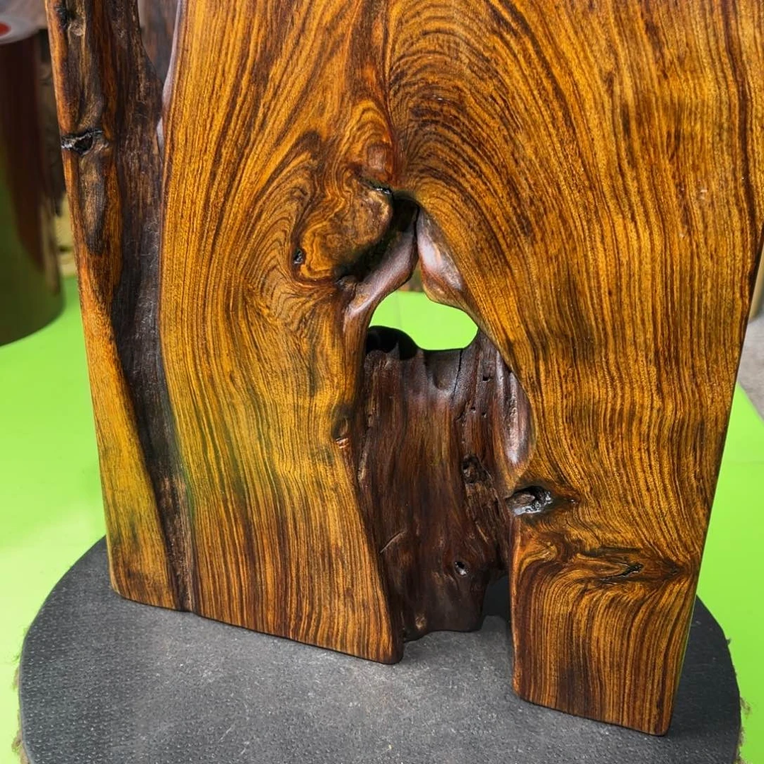 銘***澤其他大果紫檀（缅甸花梨）