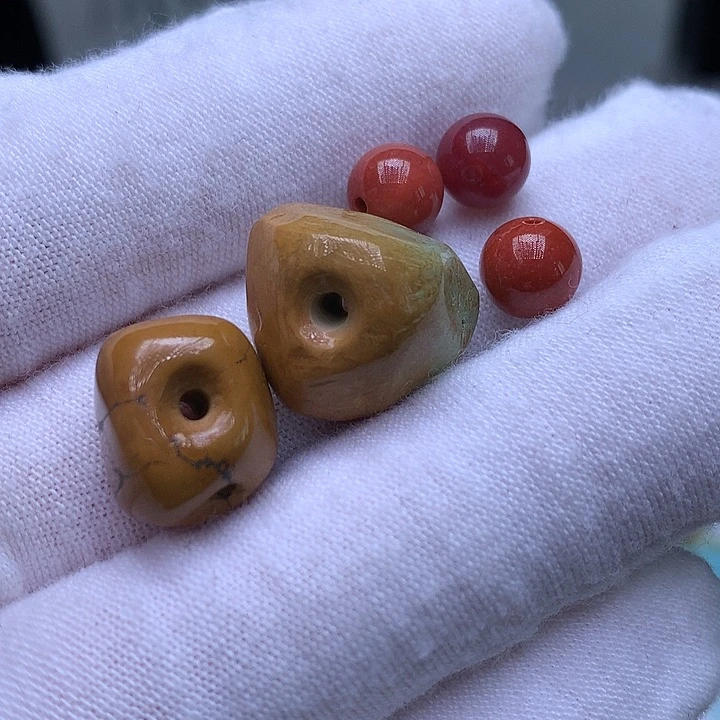 大****南红玛瑙未镶嵌珠宝奇石