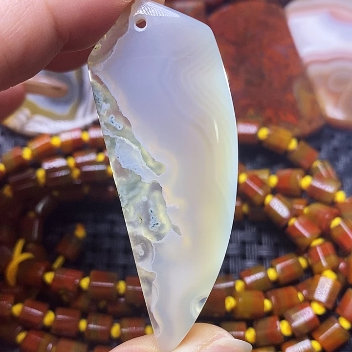 玛瑙/玉髓未镶嵌颈饰