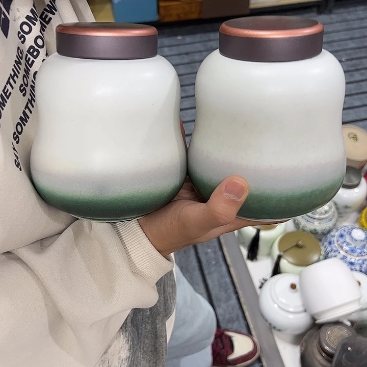 茶叶罐陶瓷家用储物罐瑕疵福利品介意勿拍