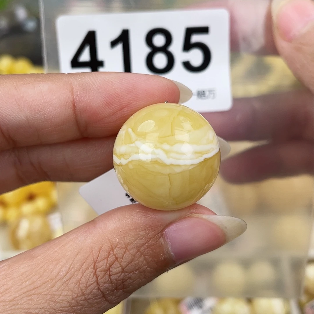 蜜蜡未镶嵌裸石22.3沁色