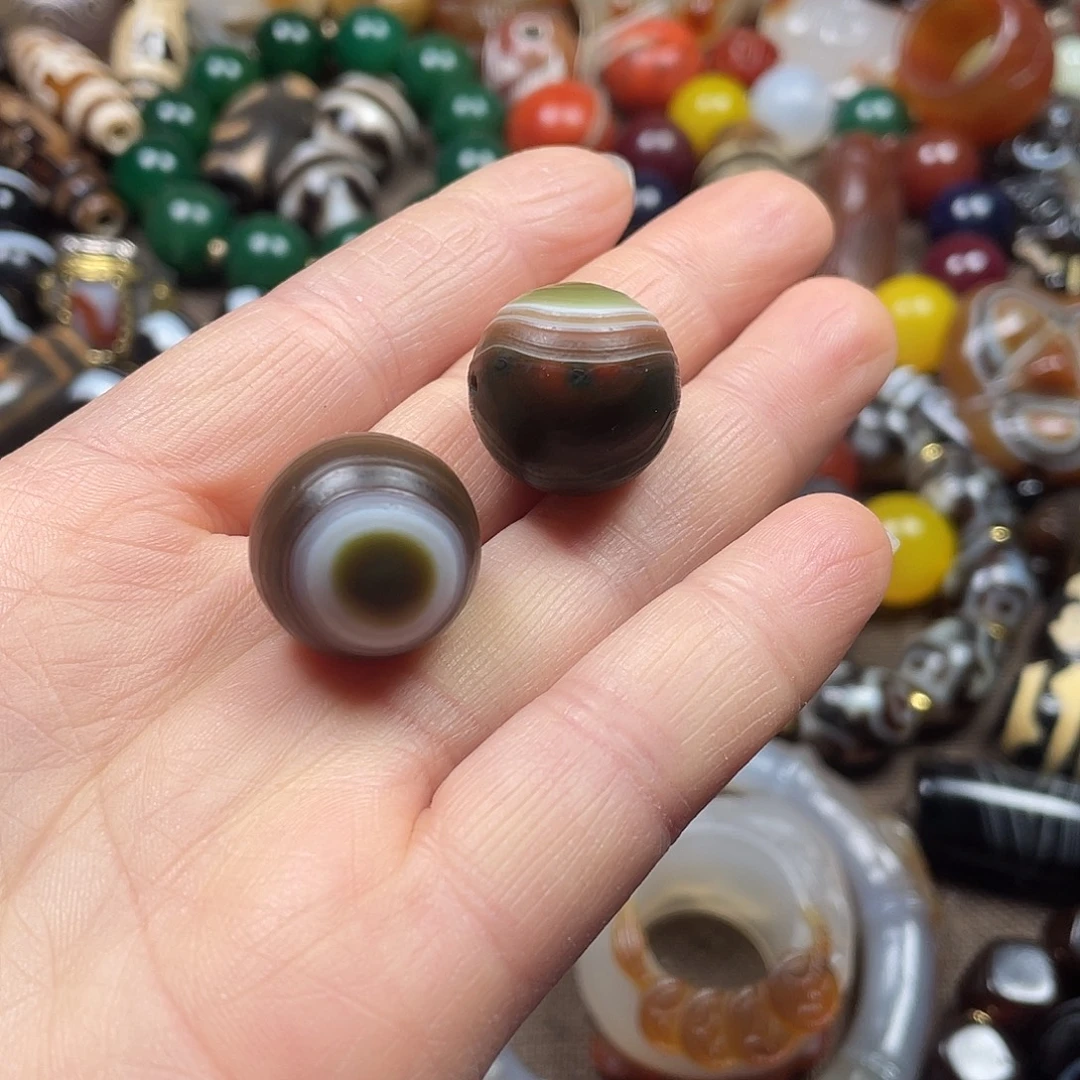 玛瑙/玉髓未镶嵌挂件