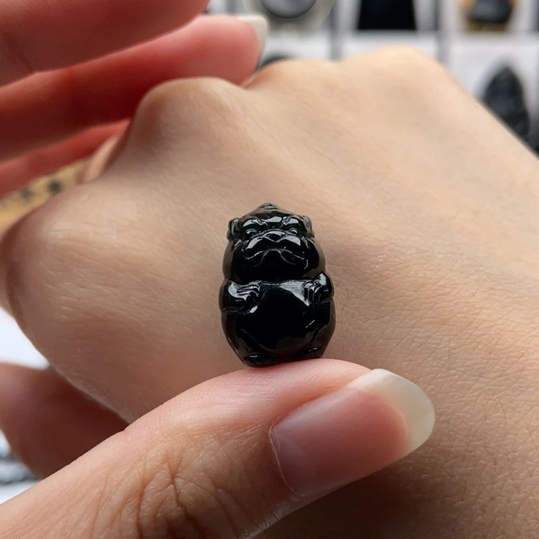 颈饰未镶嵌翡翠龙宝宝