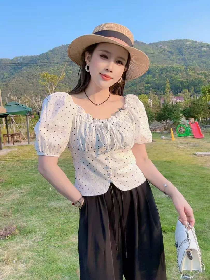 恰逢景梅子自留款衬衫女士减龄轻奢法式褶皱系带泡泡袖波点小衫女