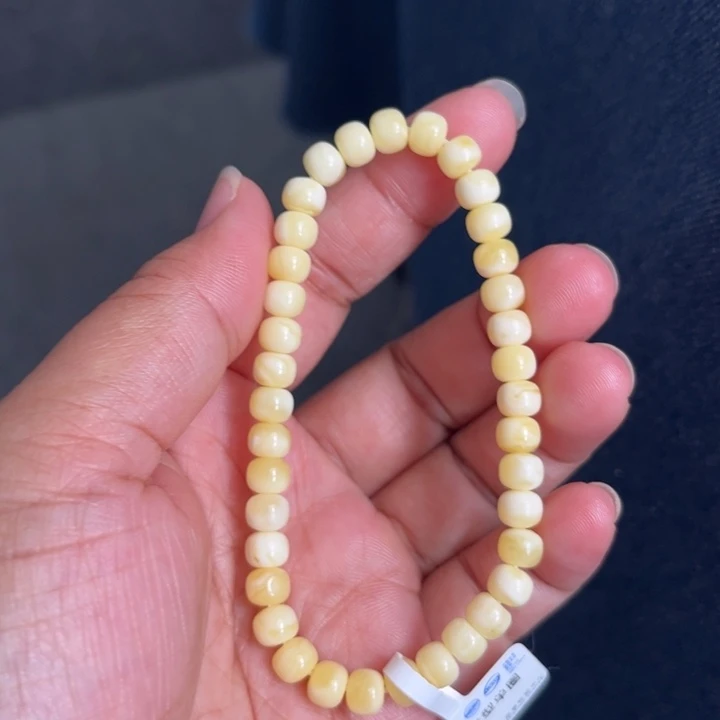 琥珀未镶嵌珠宝奇石M23号6+瓷白妖花