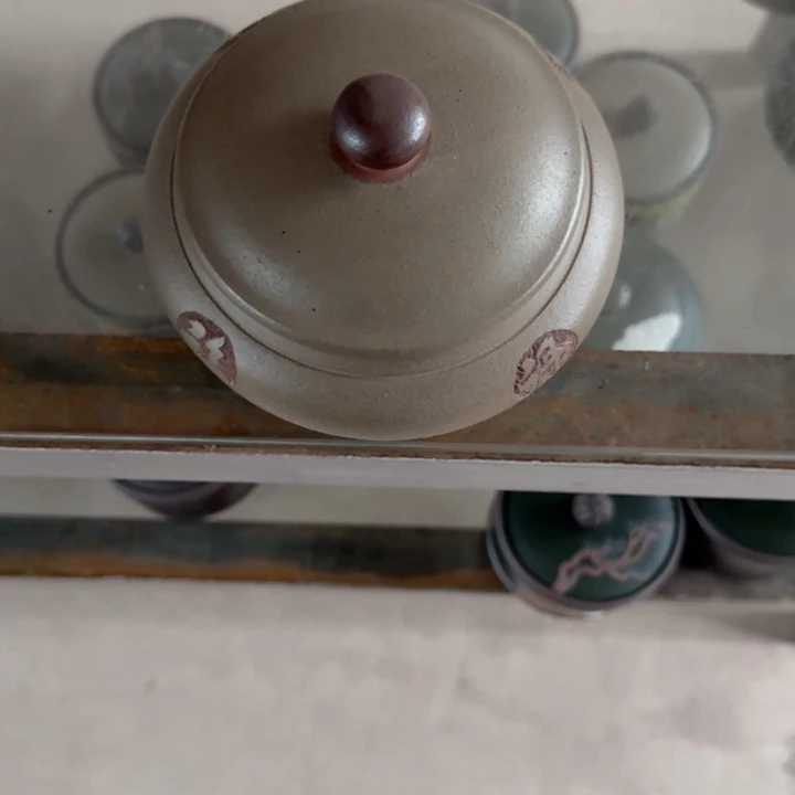 我***哥茶叶罐紫砂。。。。。。。。。