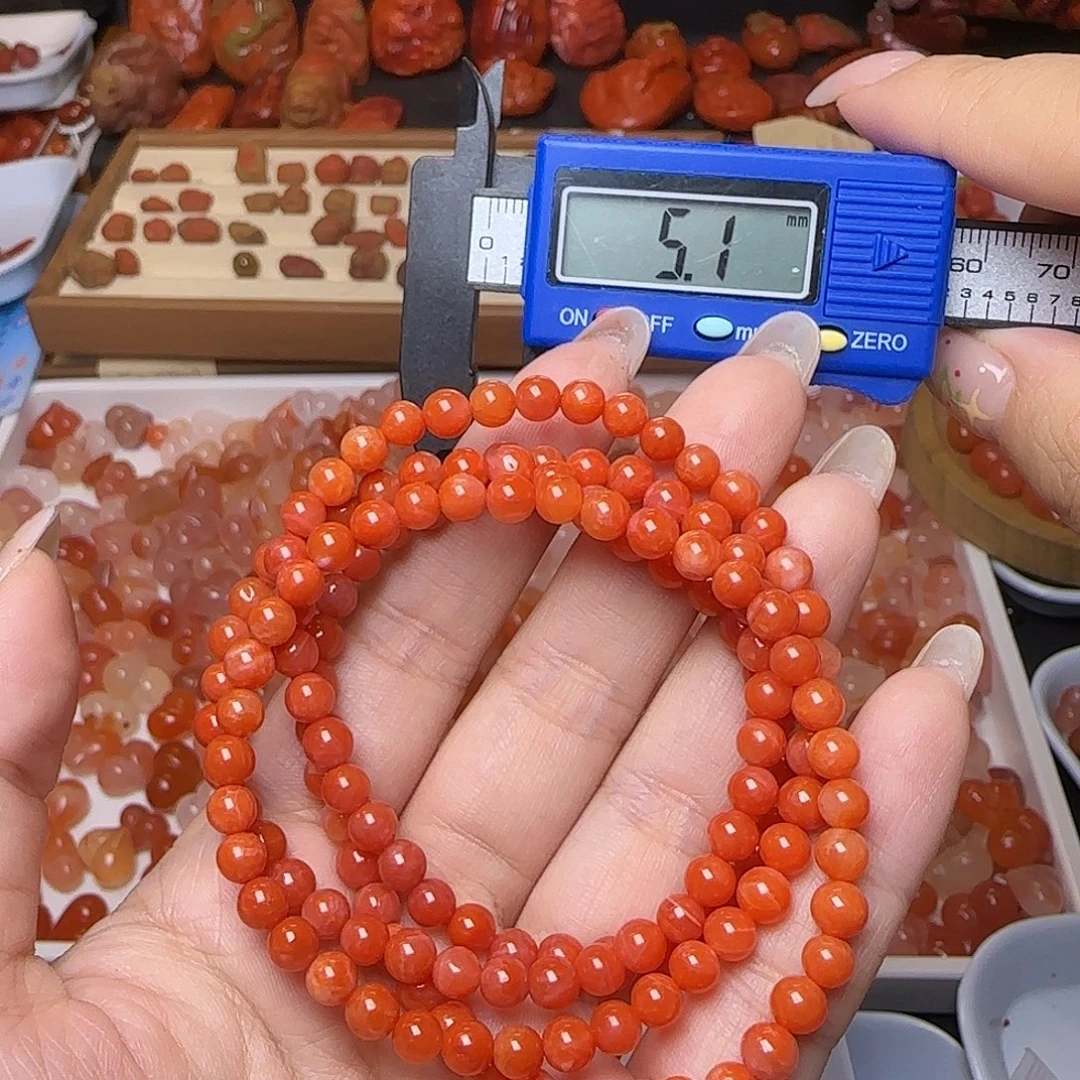 南红玛瑙未镶嵌颈饰