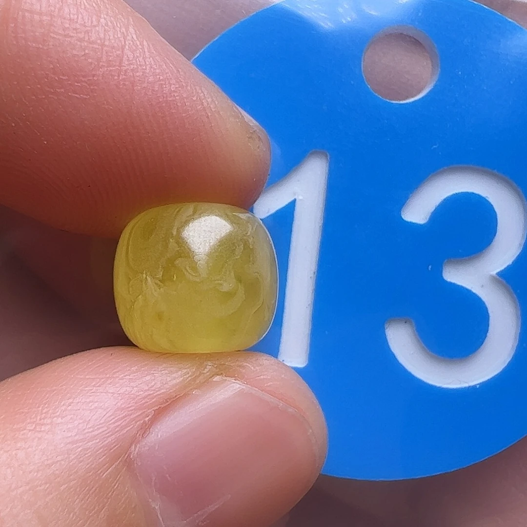 蜜蜡未镶嵌珠宝奇石9.8m m