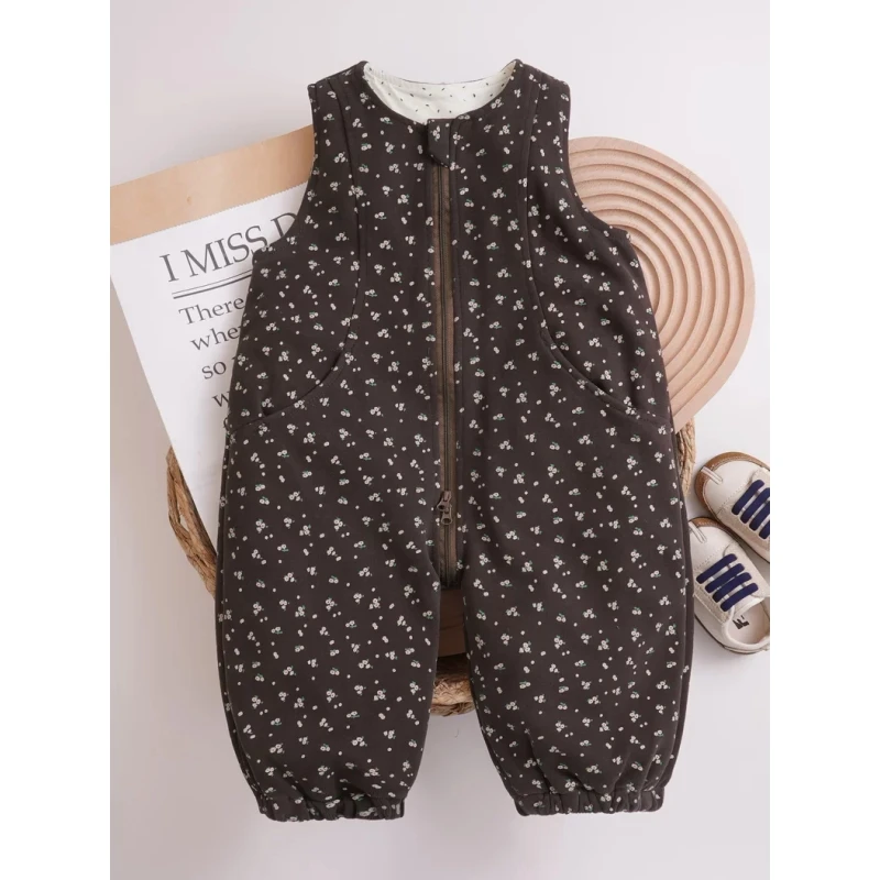 男女宝宝连体衣背带裤拉链开裆秋冬季外穿双层加棉加厚男童女童款