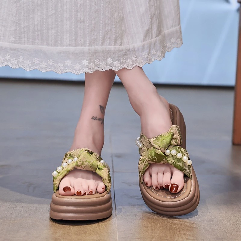 新款厚底增高6.5CM时尚拖鞋外穿女网红凉拖高级感ins一字型沙滩鞋