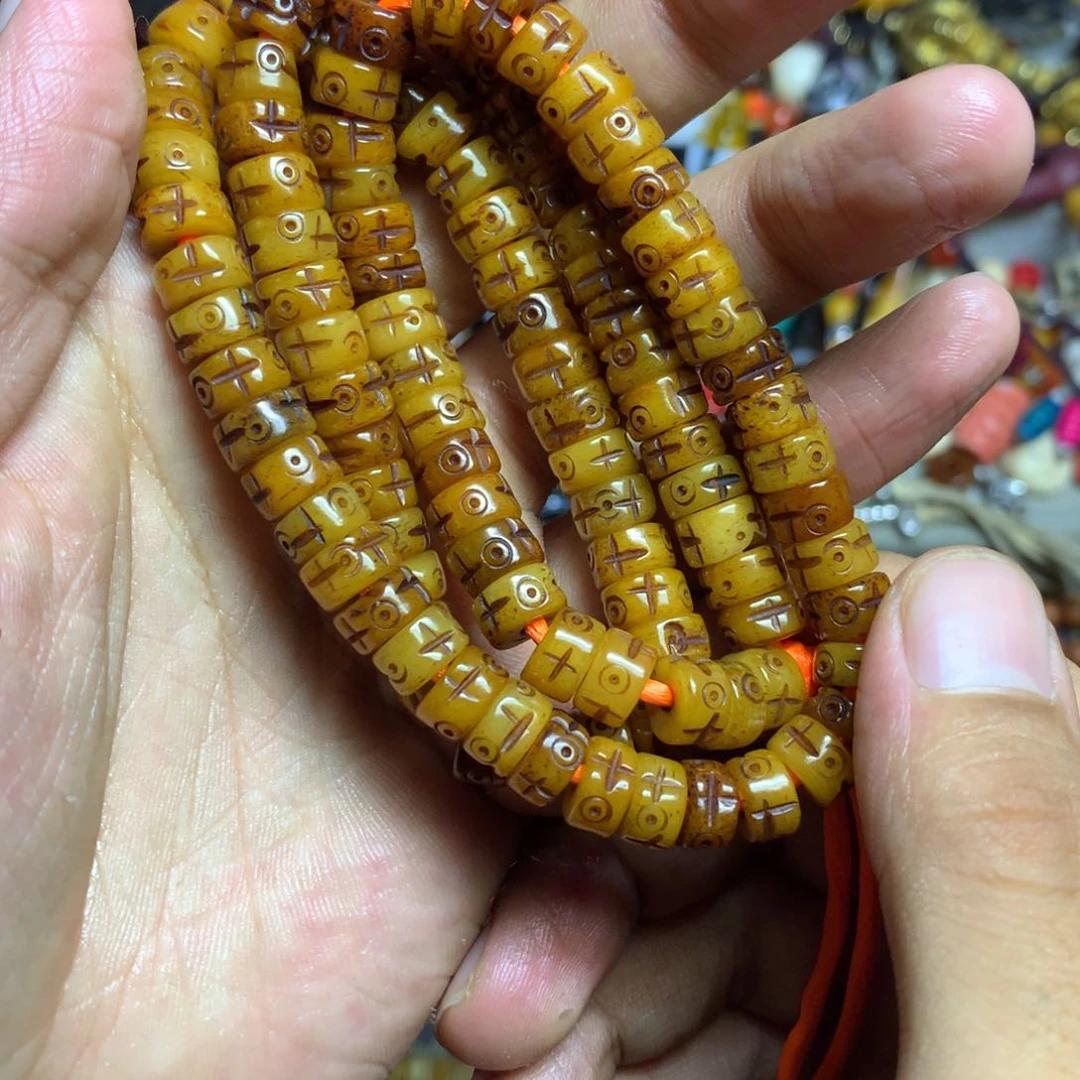 泥塑我的人是我们