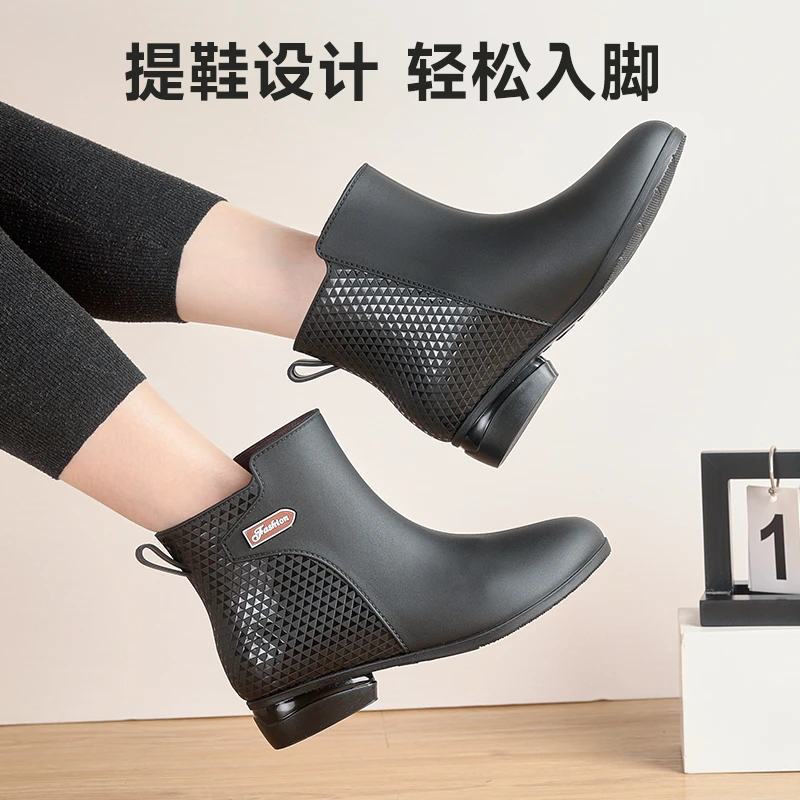 2025新款雨鞋时尚女款中筒雨靴防滑防水成人水鞋厨房耐磨水鞋外穿
