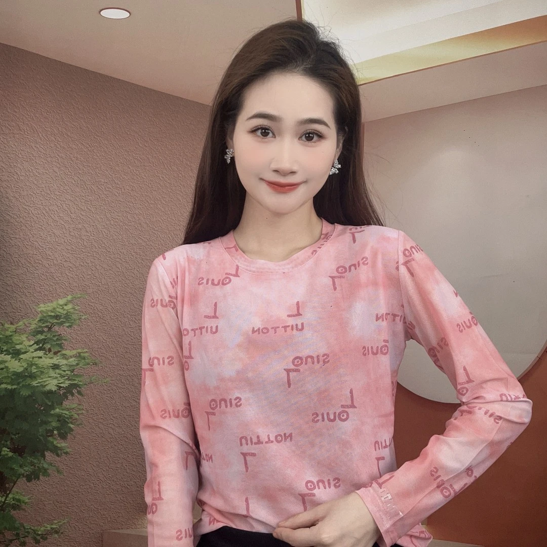 2025夏季新款时尚百搭显瘦气质肌肤纱长袖圆领T恤印花上衣A333