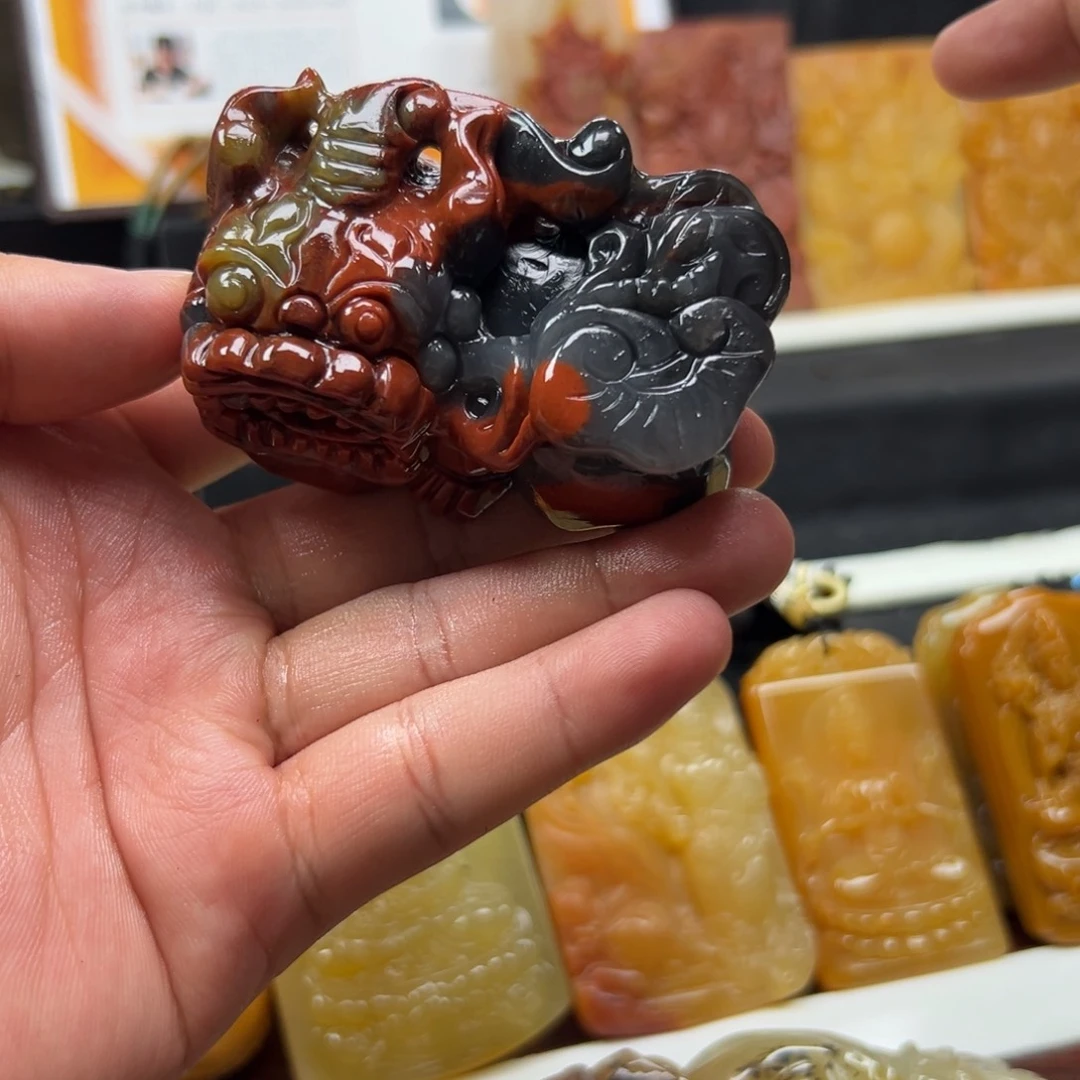 石英质玉（黄龙玉）未镶嵌多样性发货，发其一