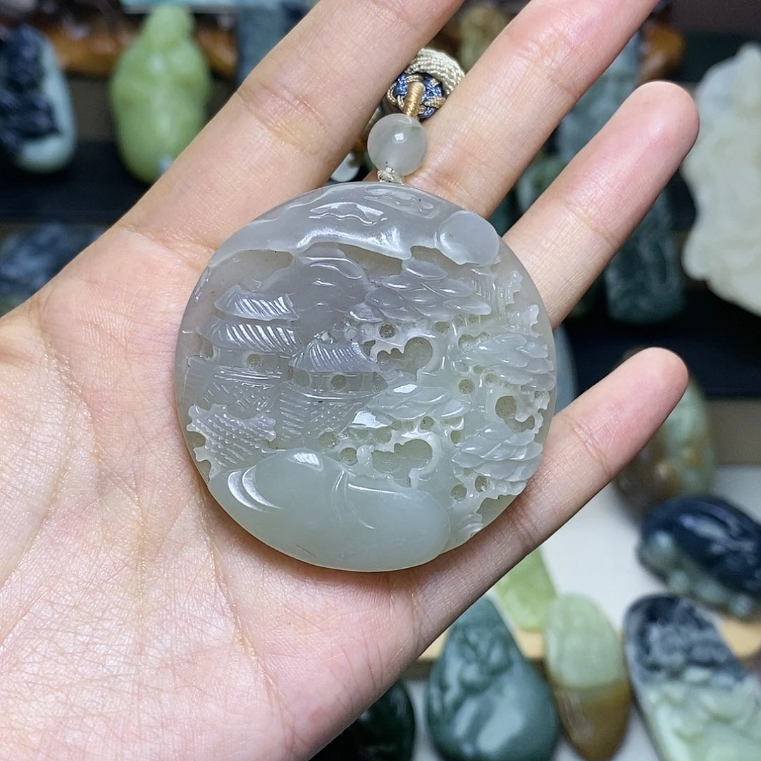 【闪购商品】颈饰未镶嵌和田玉高*音