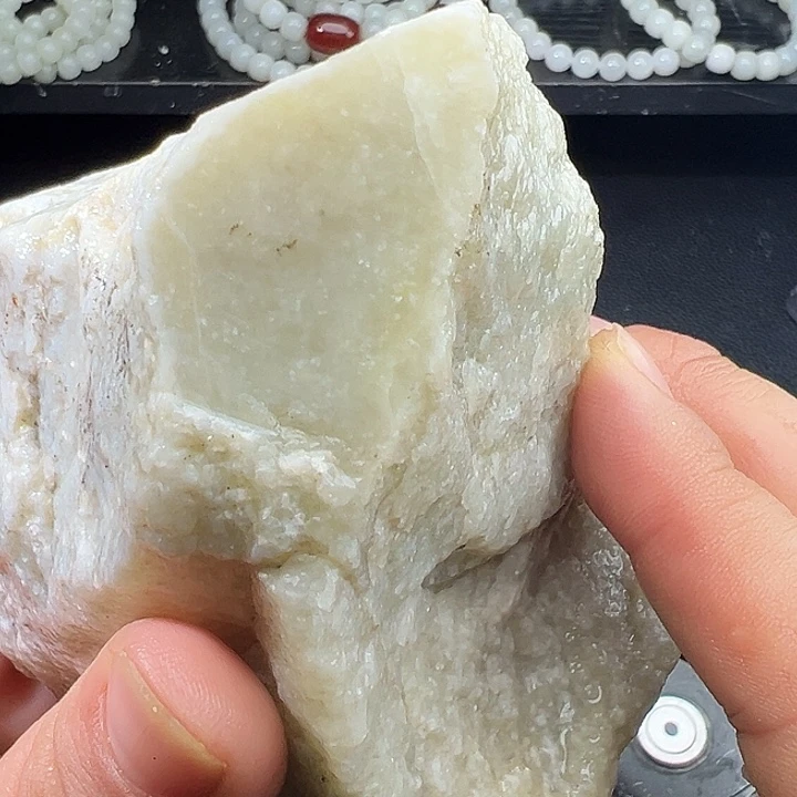 和田玉（糖玉）未镶嵌车挂