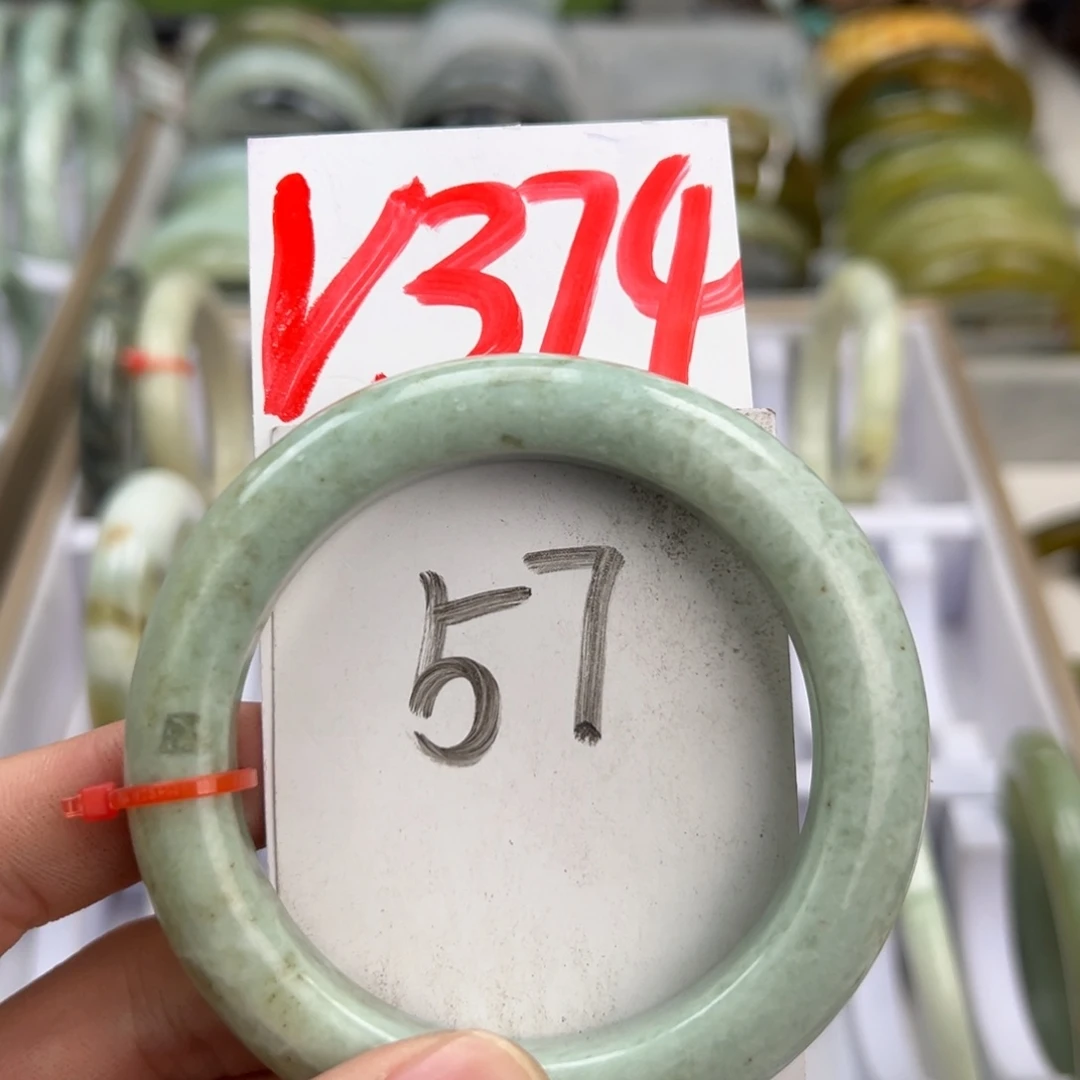 岫玉手镯未镶嵌天然岫玉