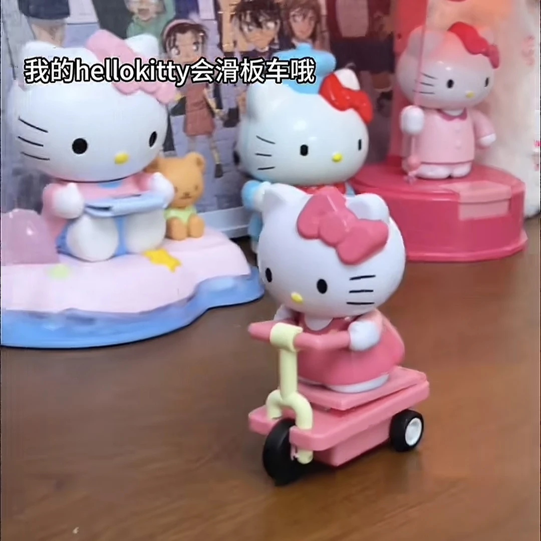 正版凯蒂猫滑板车KT猫玩动乐系列可滑行潮玩解压玩具女生礼物摆件