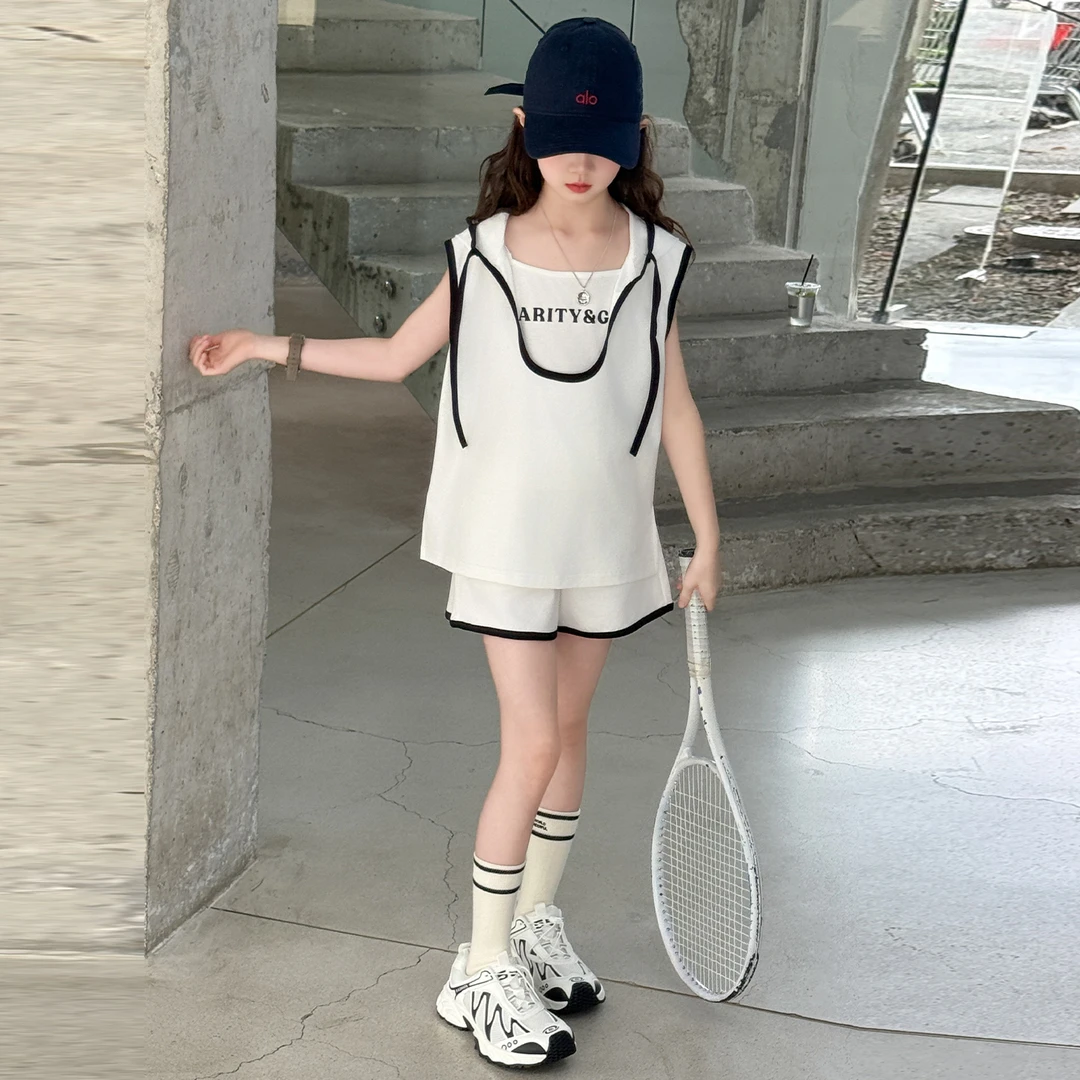 女童夏季套装2025新款儿童洋气休闲夏装韩版女孩背心短裤三件套潮