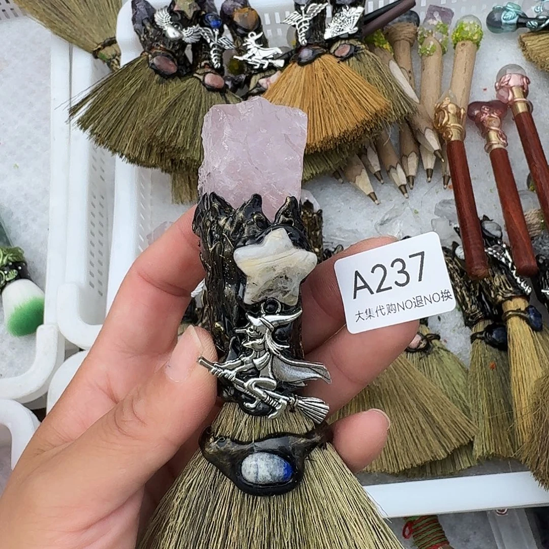 我***北足金镶嵌手链烟晶粉