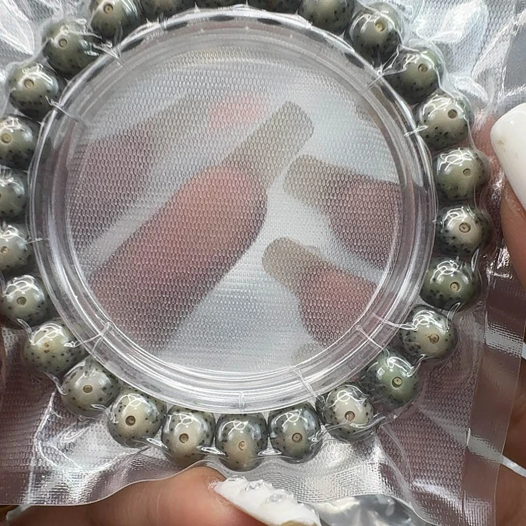 星月菩提手串221殿堂卡姿兰绿包白星月菩提10苹果单圈
