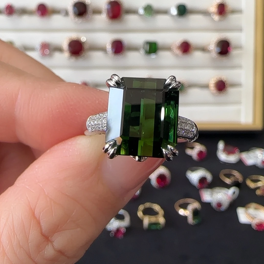 碧玺戒指18K金镶嵌7.2ct