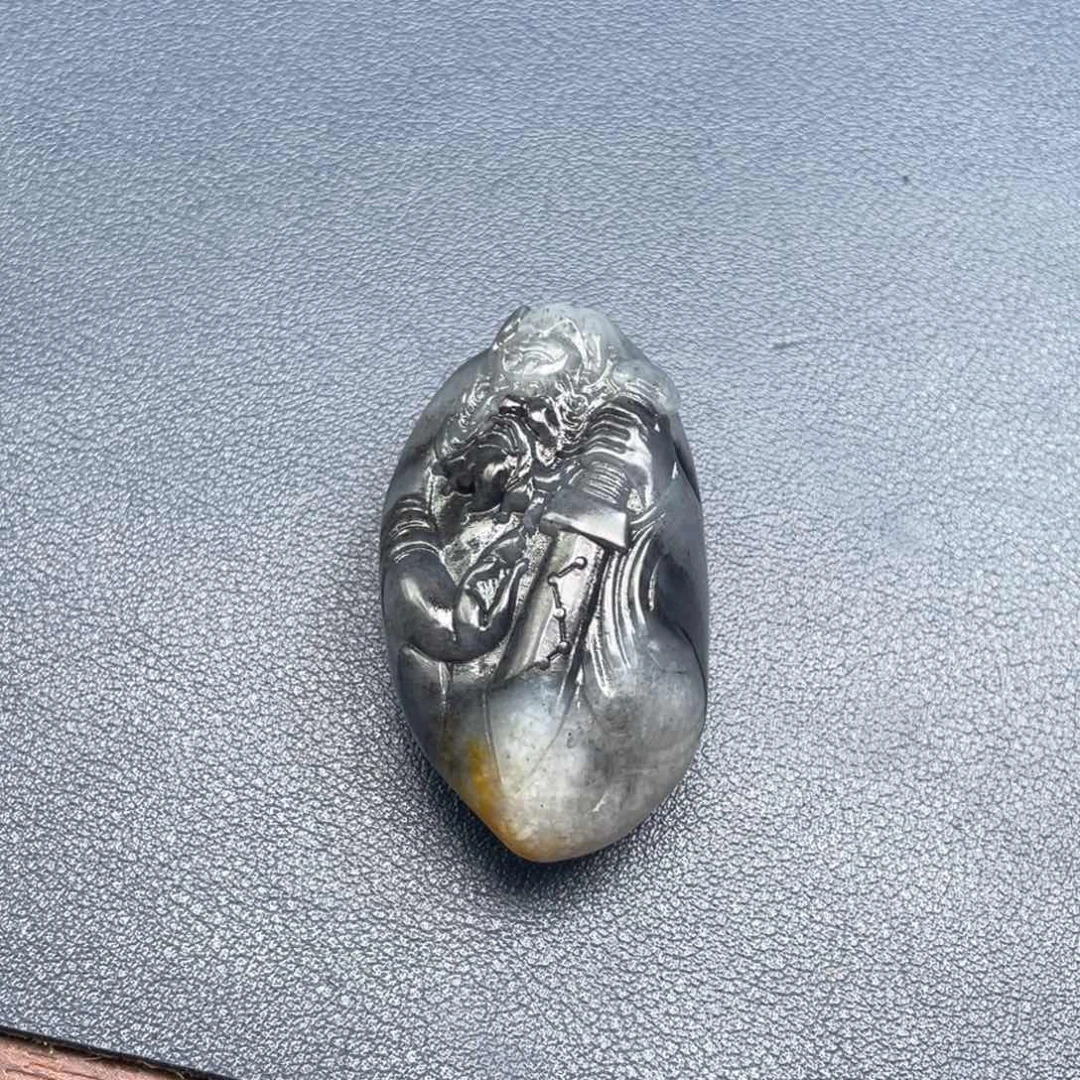 非***生和田玉未镶嵌挂件