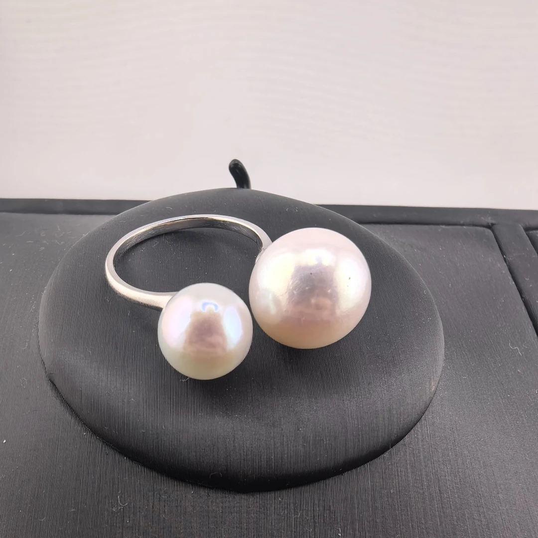 珍珠戒指 日本白珠双颗活口戒指